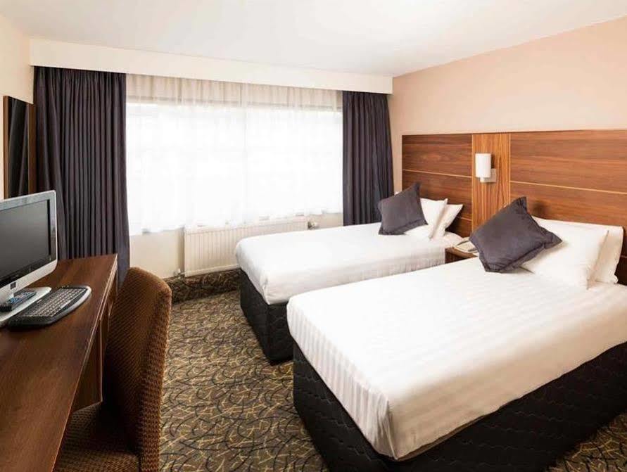 Mercure London Watford Hotel Kültér fotó